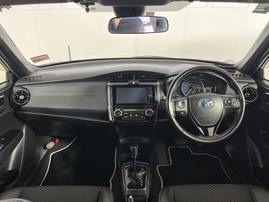 Photo '17' of Toyota Corolla