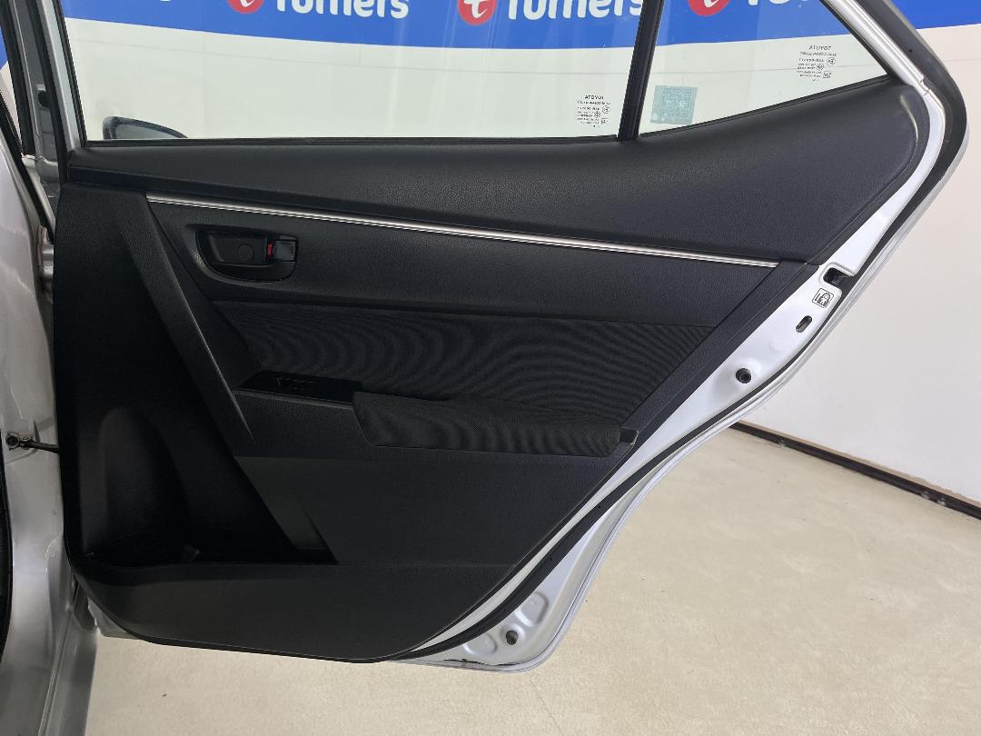 Photo '19' of Toyota Corolla