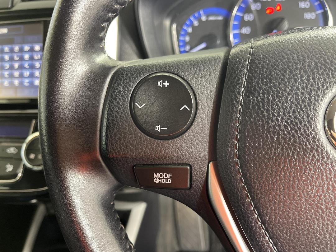 Photo '24' of Toyota Corolla