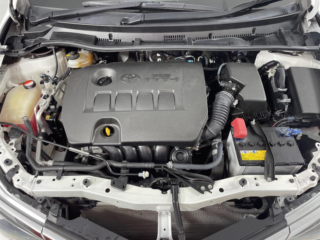 Photo '13' of Toyota Corolla