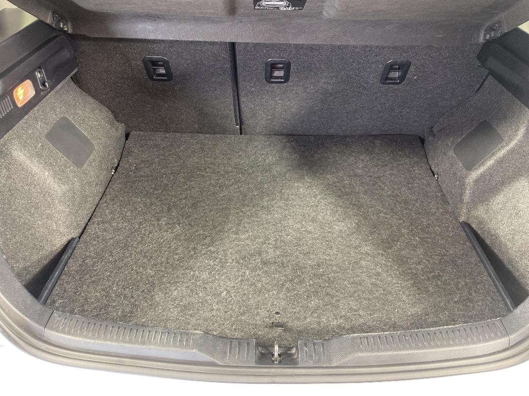 Photo '14' of Toyota Corolla