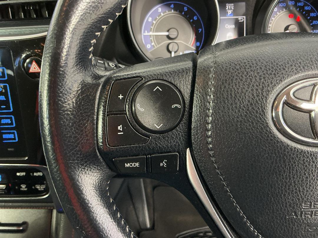 Photo '23' of Toyota Corolla