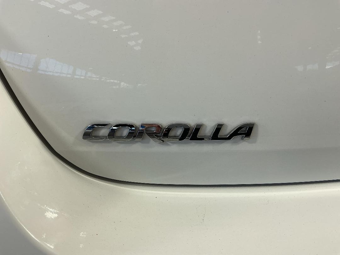 Photo '29' of Toyota Corolla