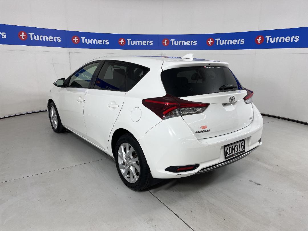 Photo '5' of Toyota Corolla