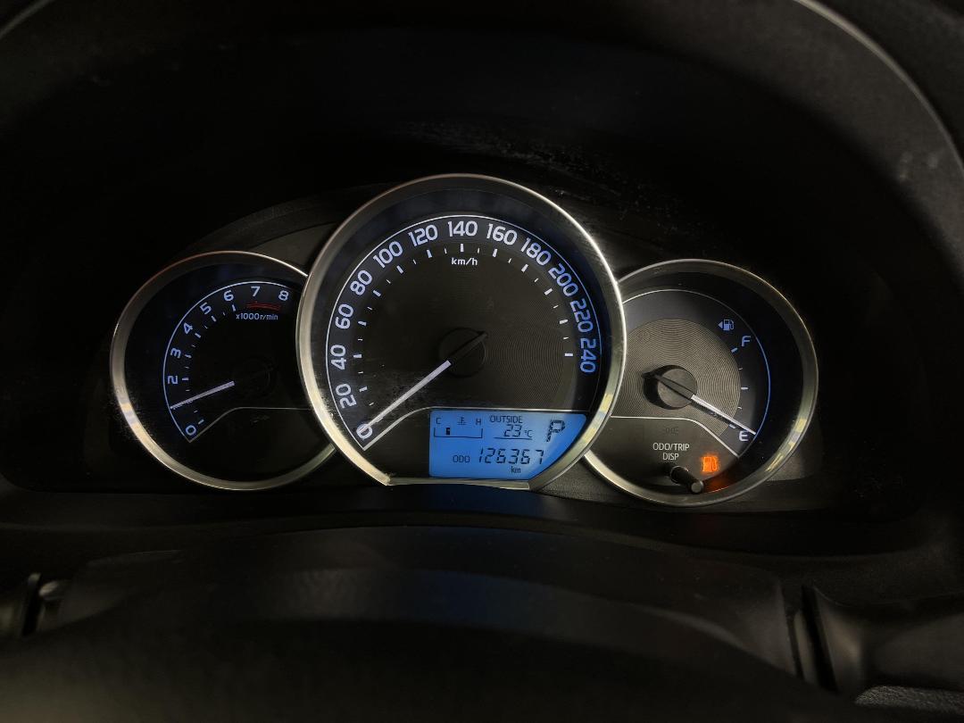 Photo '21' of Toyota Corolla