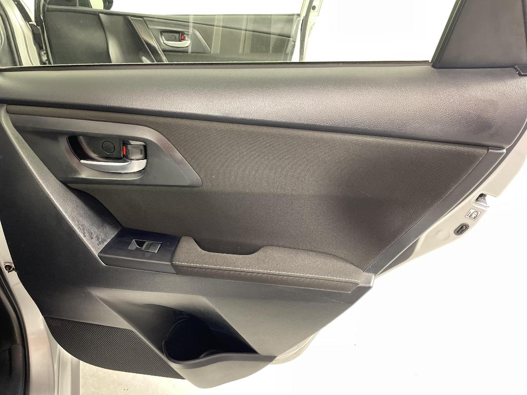 Photo '19' of Toyota Corolla