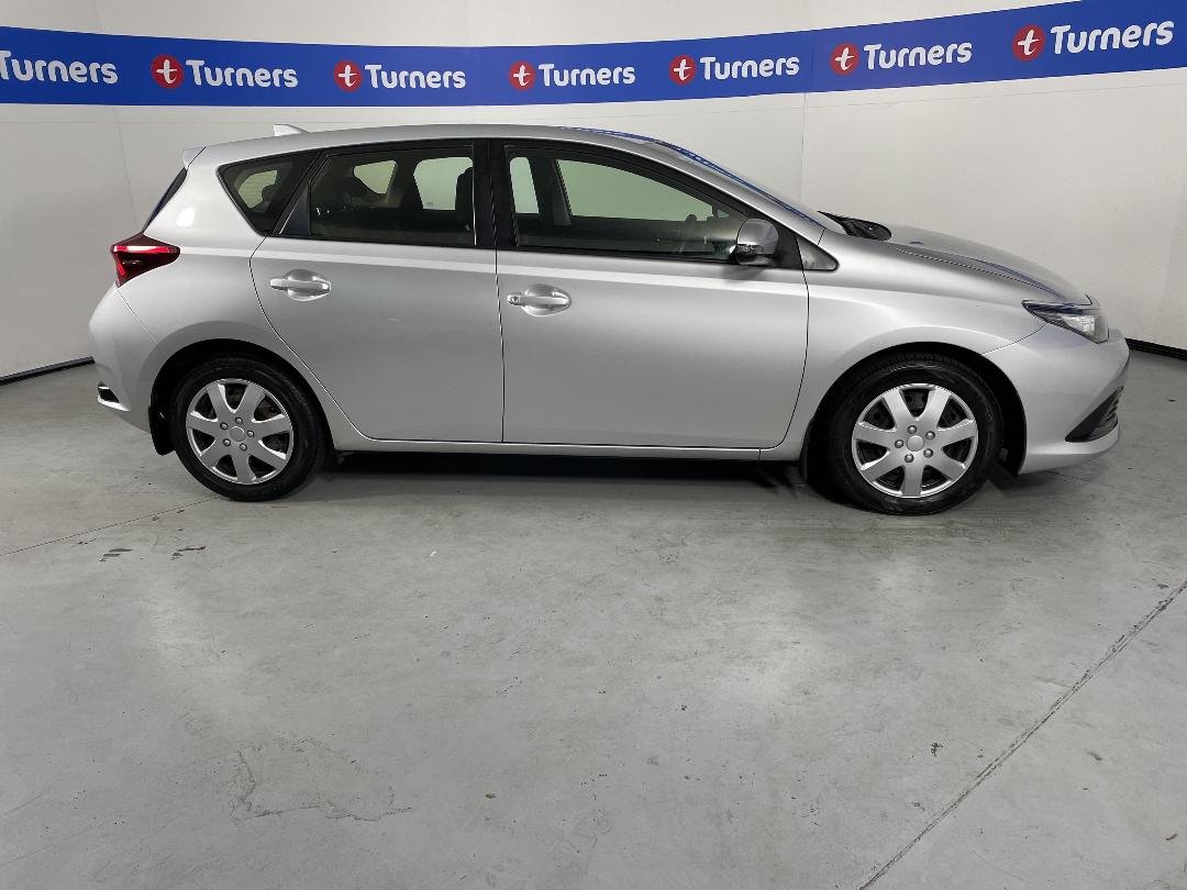 Photo '23' of Toyota Corolla