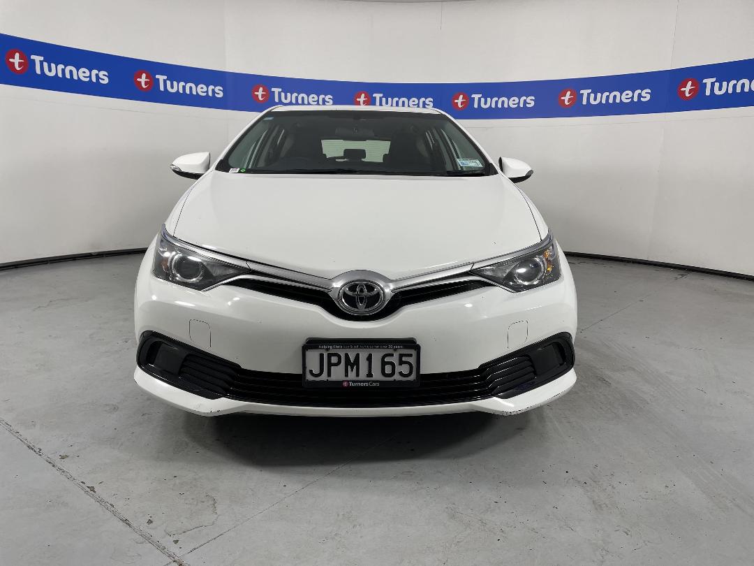 Photo '2' of Toyota Corolla