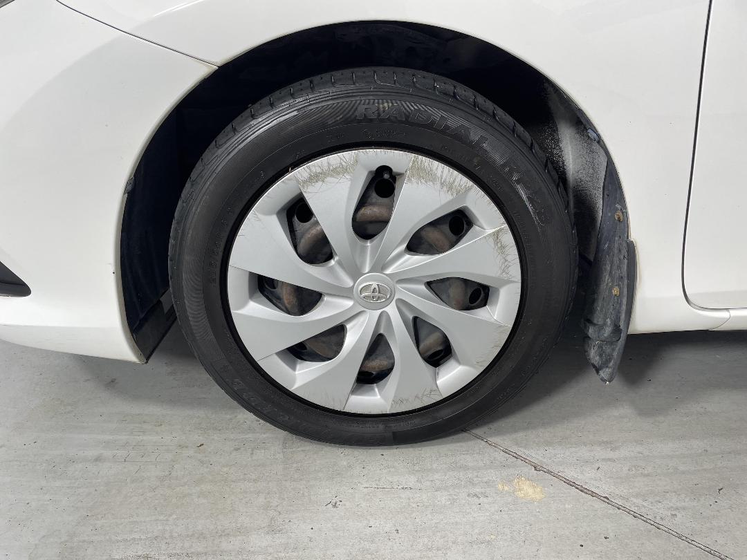 Photo '10' of Toyota Corolla