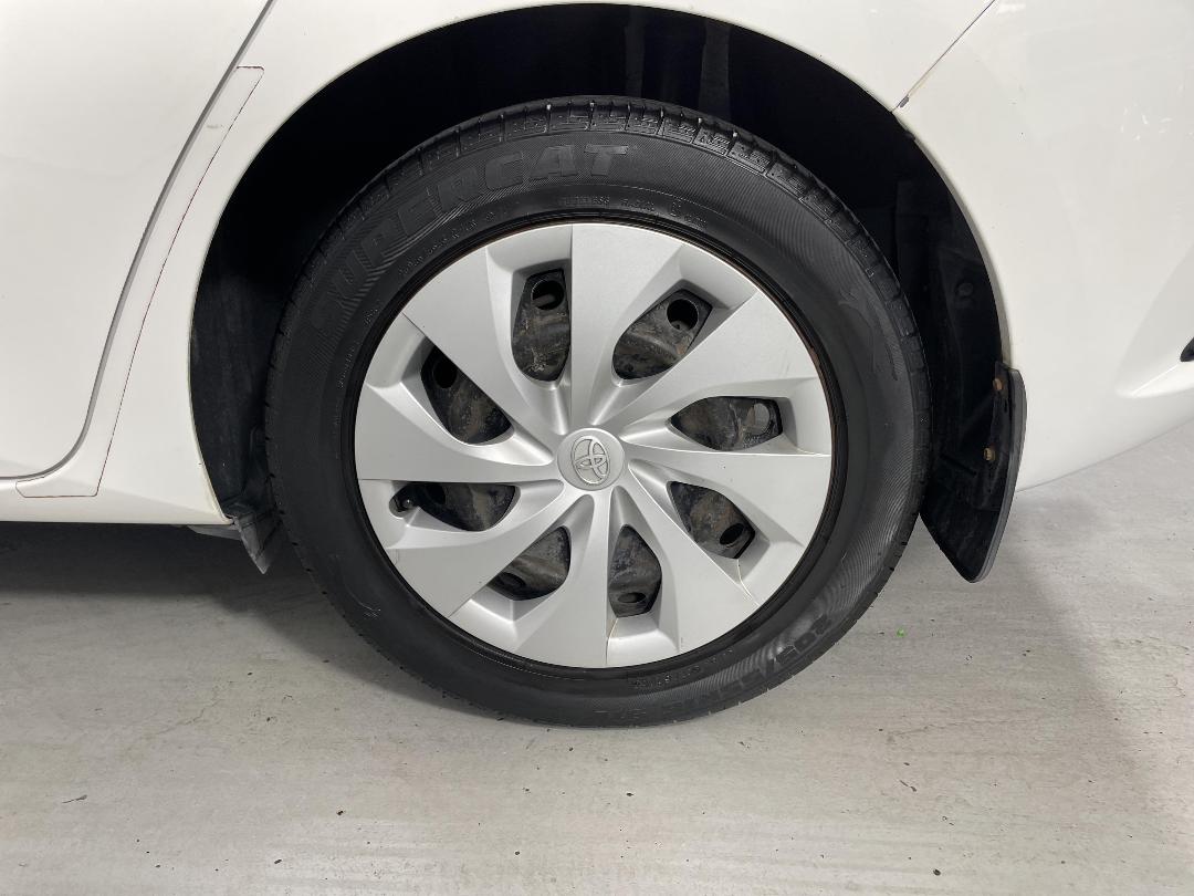 Photo '11' of Toyota Corolla