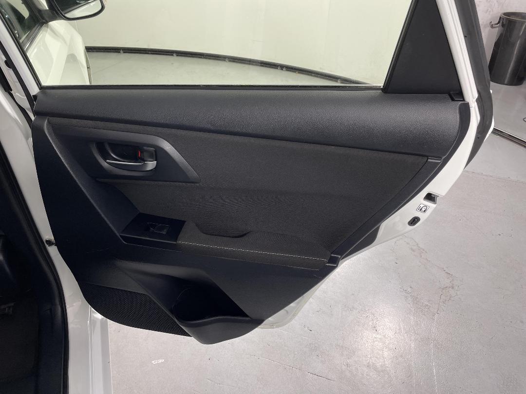 Photo '19' of Toyota Corolla