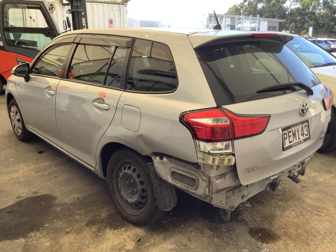 Photo '5' of Toyota Corolla Fielder