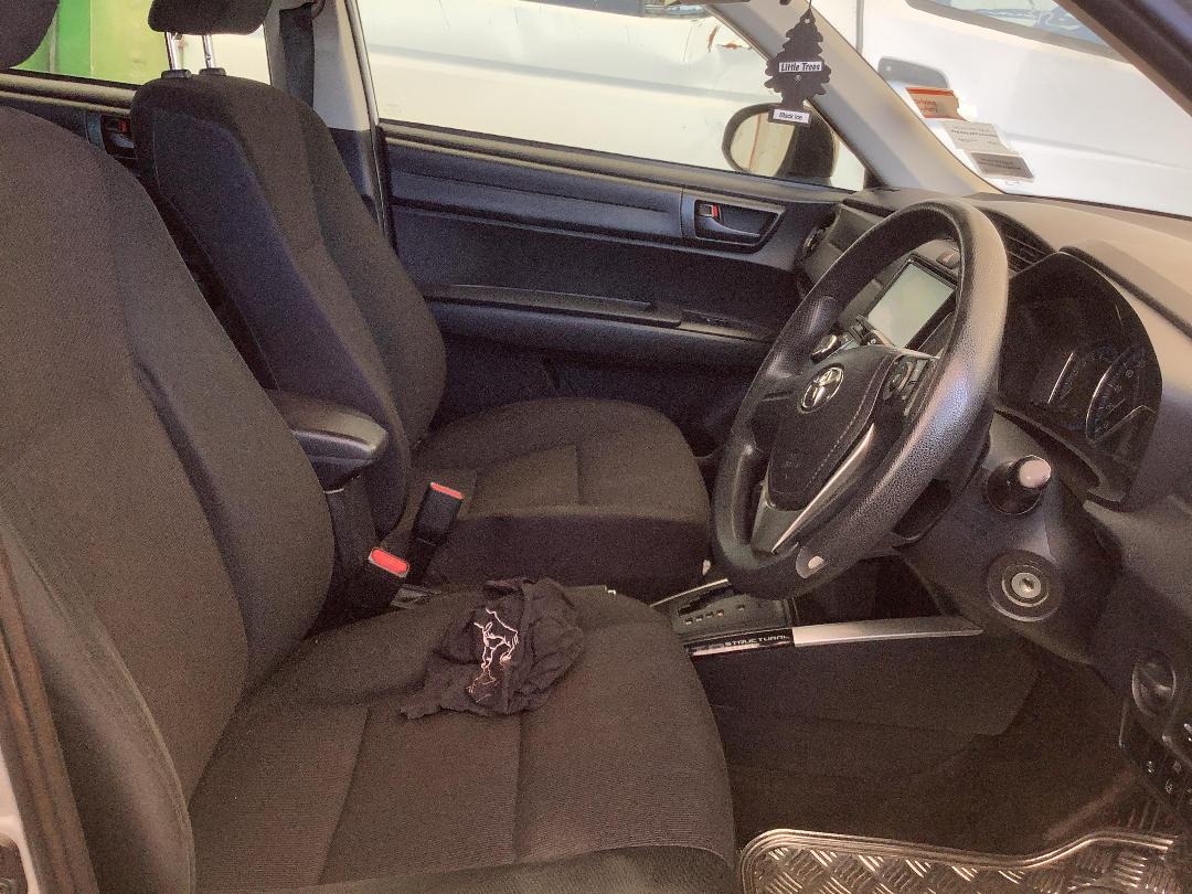 Photo '9' of Toyota Corolla Fielder