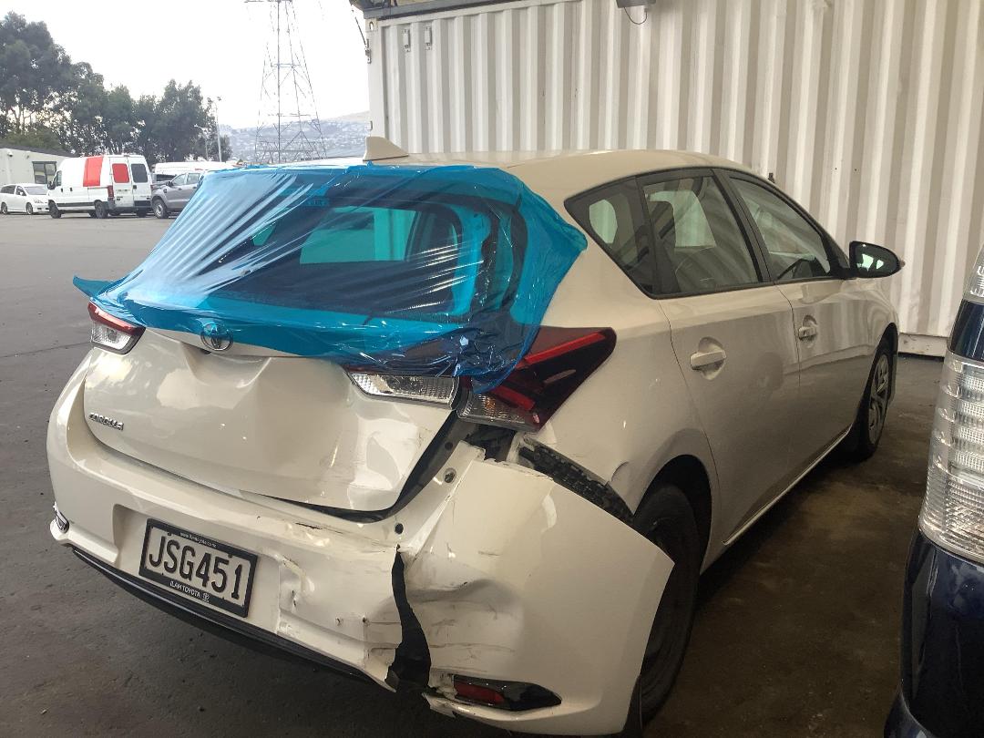 Photo '4' of Toyota Corolla GX