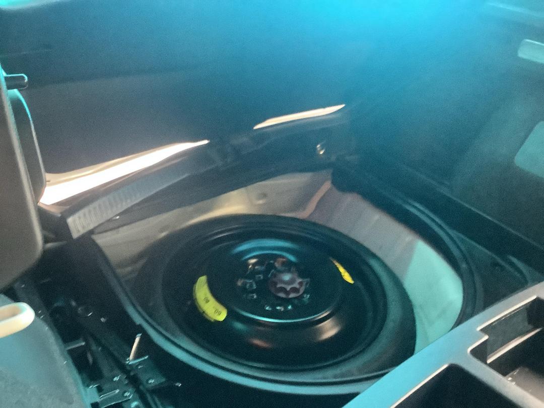 Photo '11' of Toyota Corolla GX