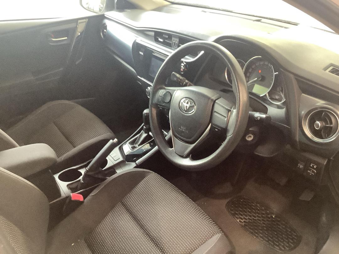 Photo '12' of Toyota Corolla GX