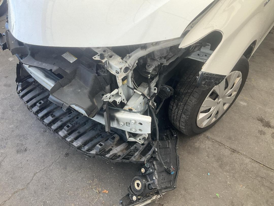 Photo '6' of Toyota Corolla Flelder Hybrid