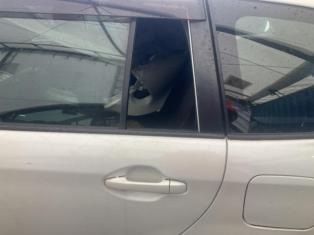 Photo '11' of Toyota Corolla Flelder Hybrid