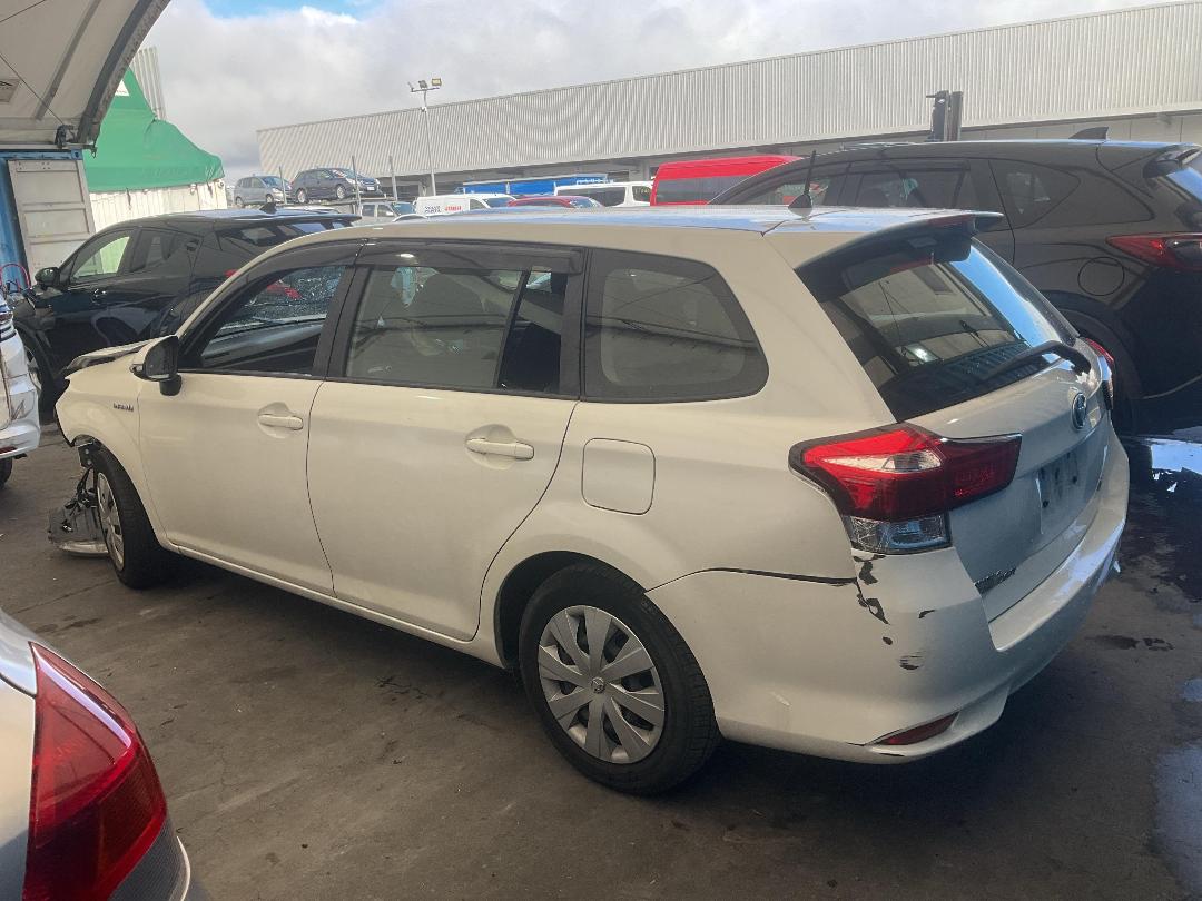 Photo '13' of Toyota Corolla Flelder Hybrid