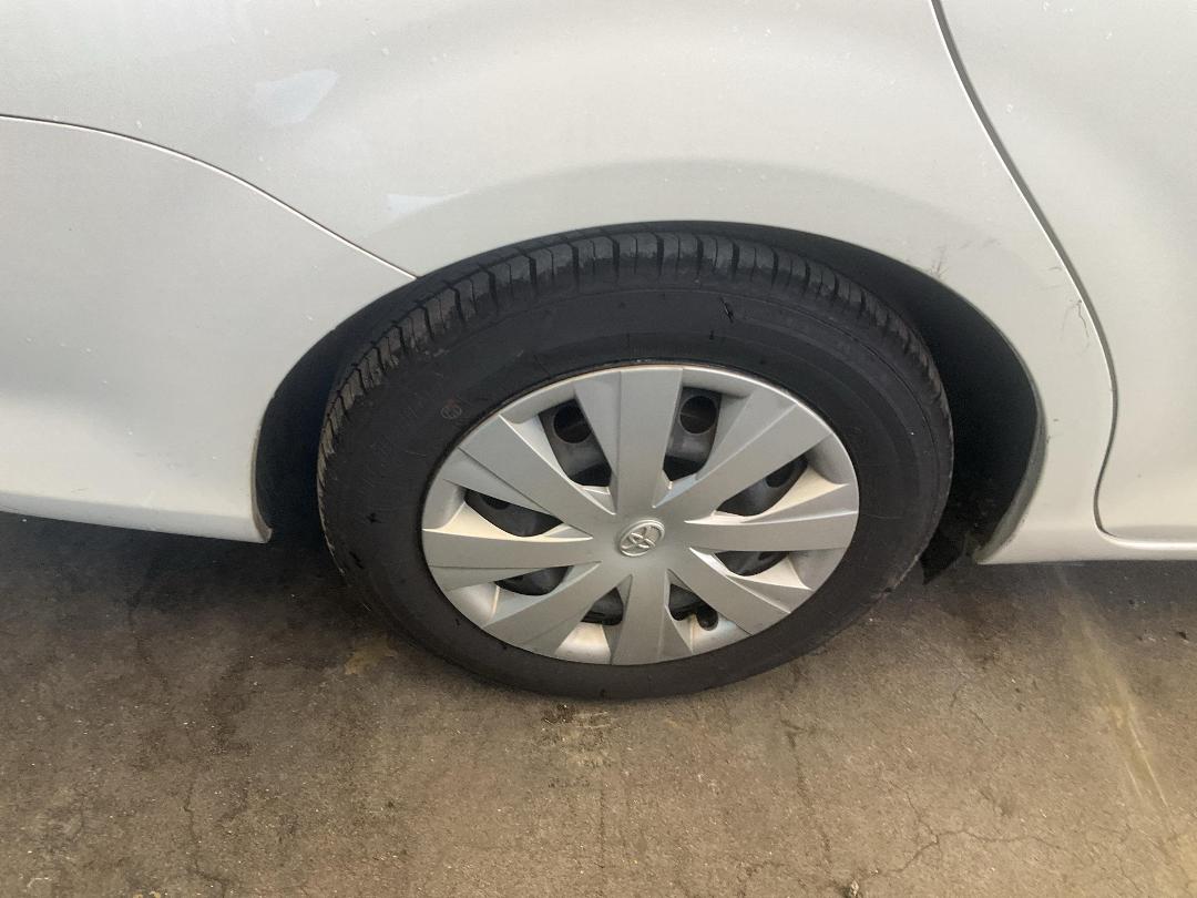 Photo '17' of Toyota Corolla Flelder Hybrid