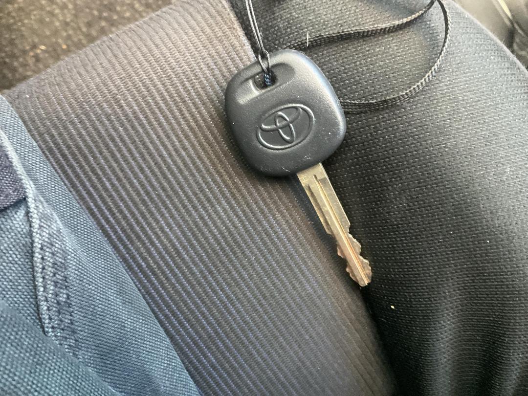 Photo '24' of Toyota Corolla Flelder Hybrid