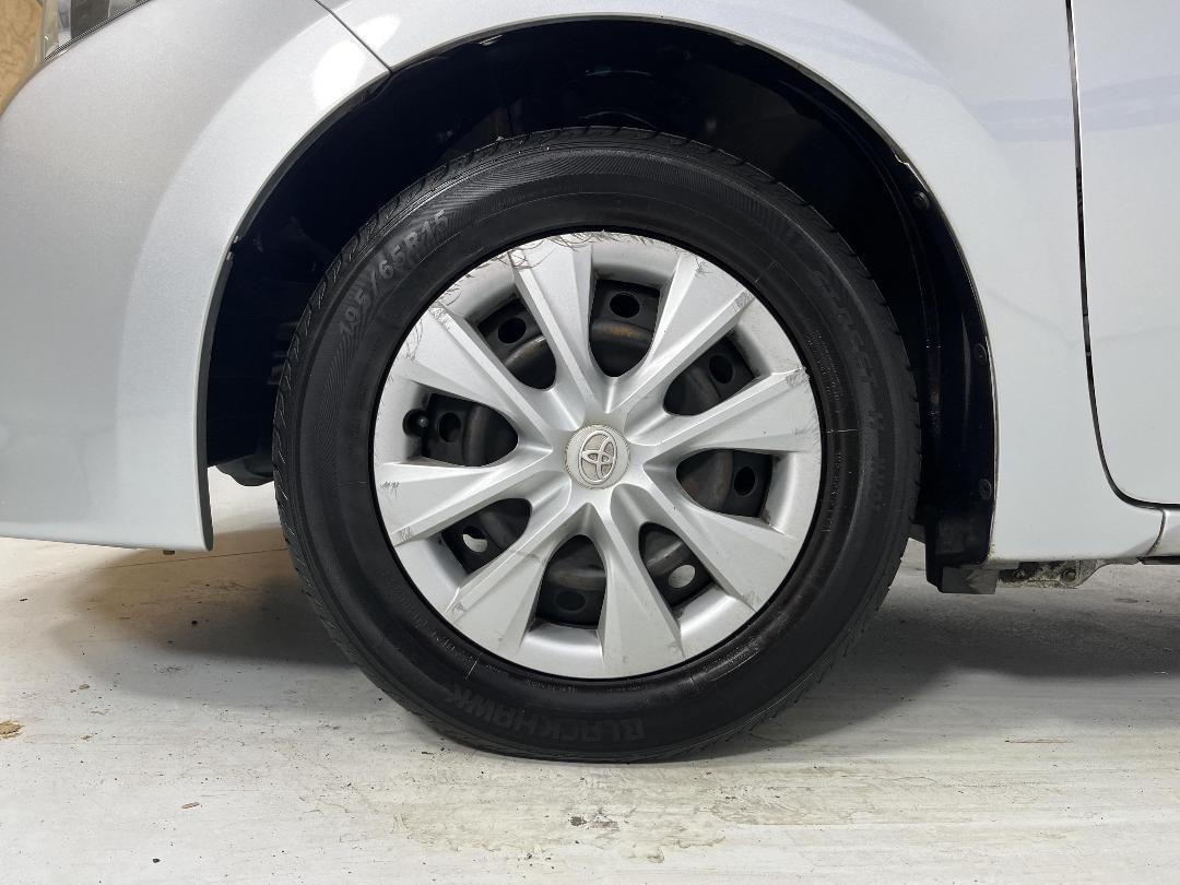 Photo '10' of Toyota Corolla Photo '10' of Toyota Corolla