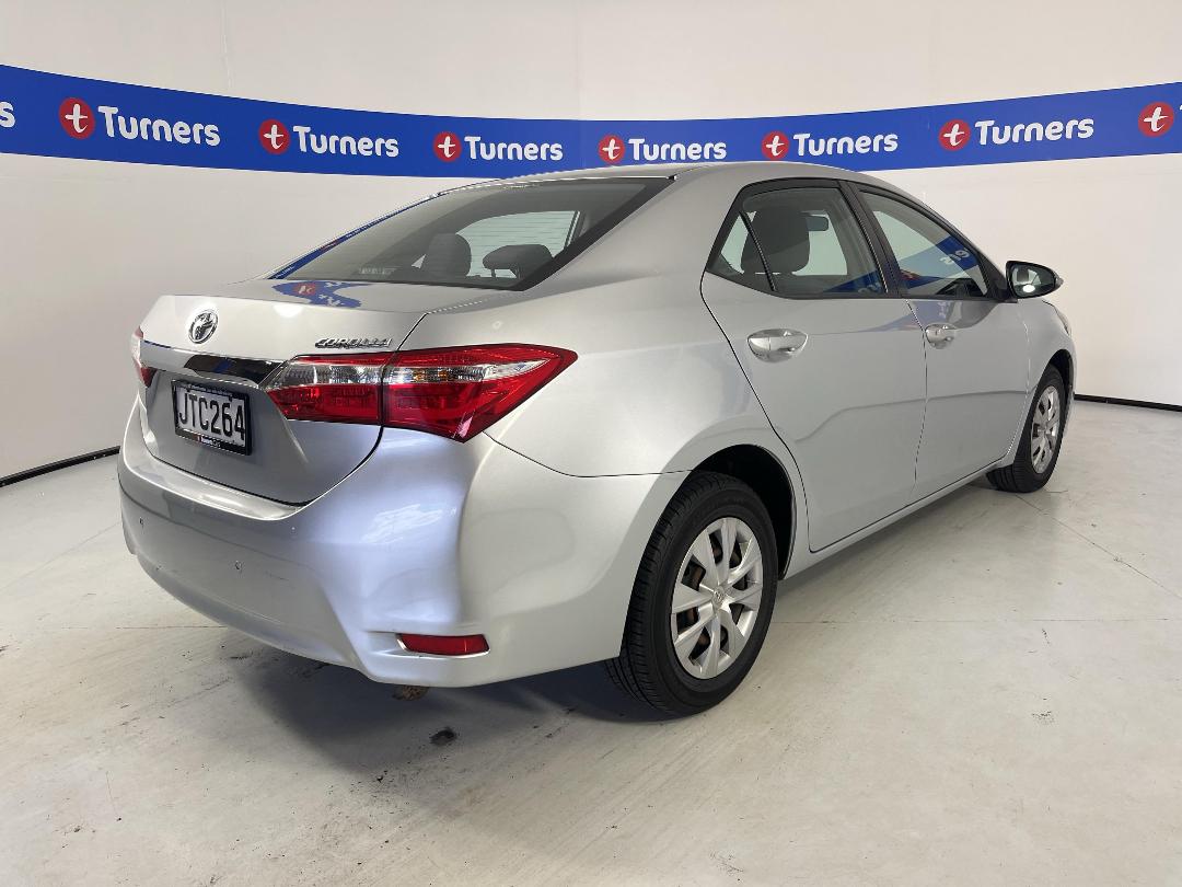 Photo '7' of Toyota Corolla Photo '7' of Toyota Corolla