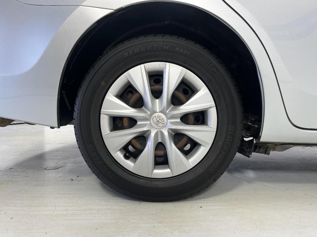 Photo '12' of Toyota Corolla Photo '12' of Toyota Corolla