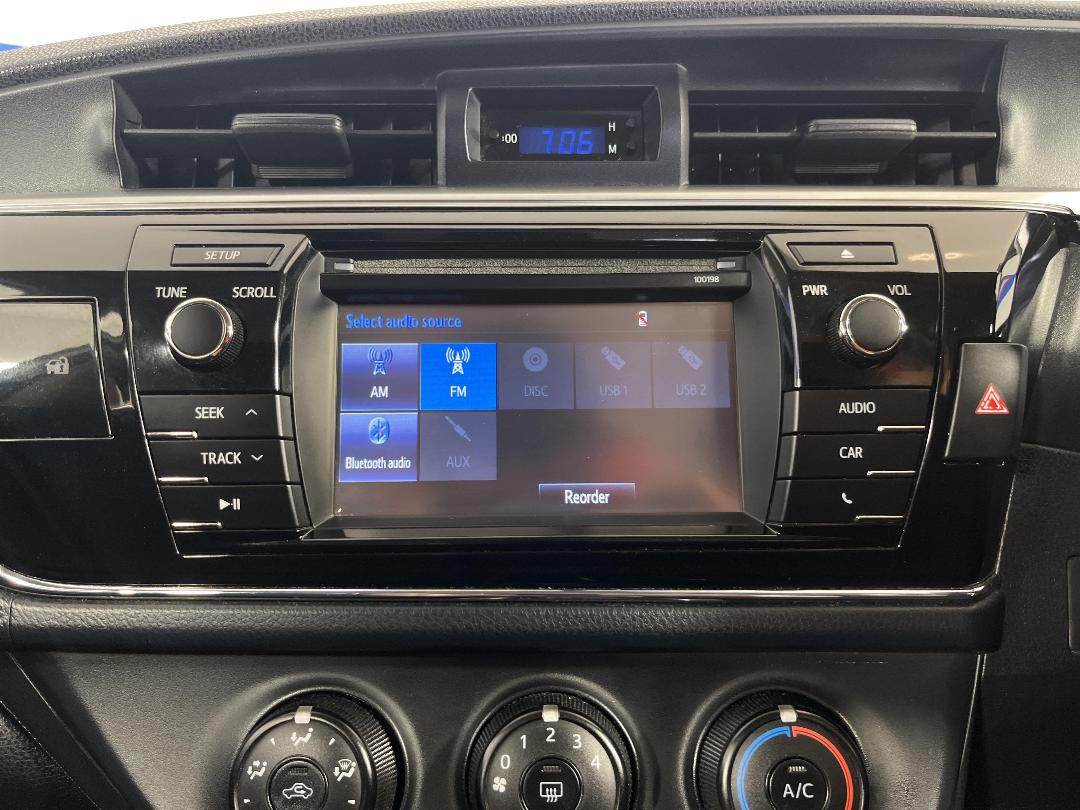 Photo '23' of Toyota Corolla Photo '23' of Toyota Corolla