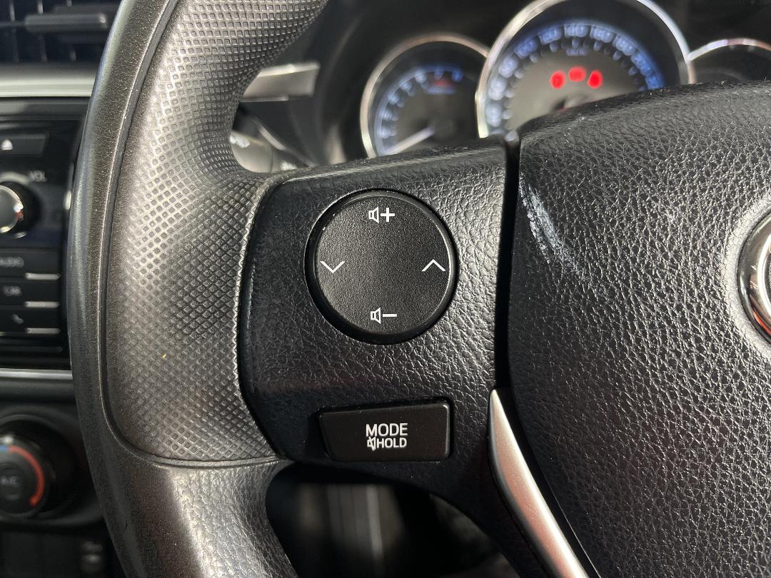 Photo '26' of Toyota Corolla Photo '26' of Toyota Corolla