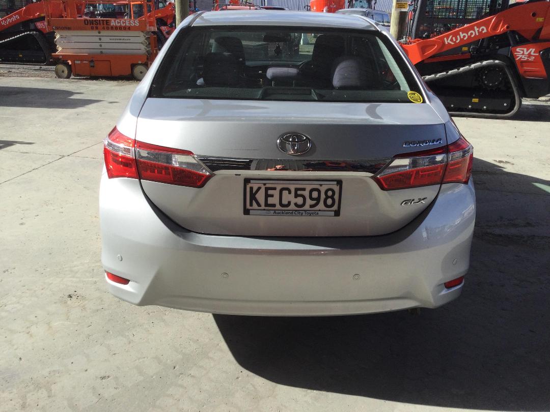 Photo '6' of Toyota Corolla GLX