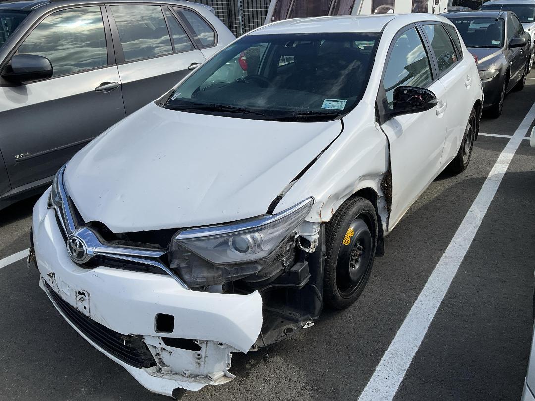 Photo '4' of Toyota Corolla GX