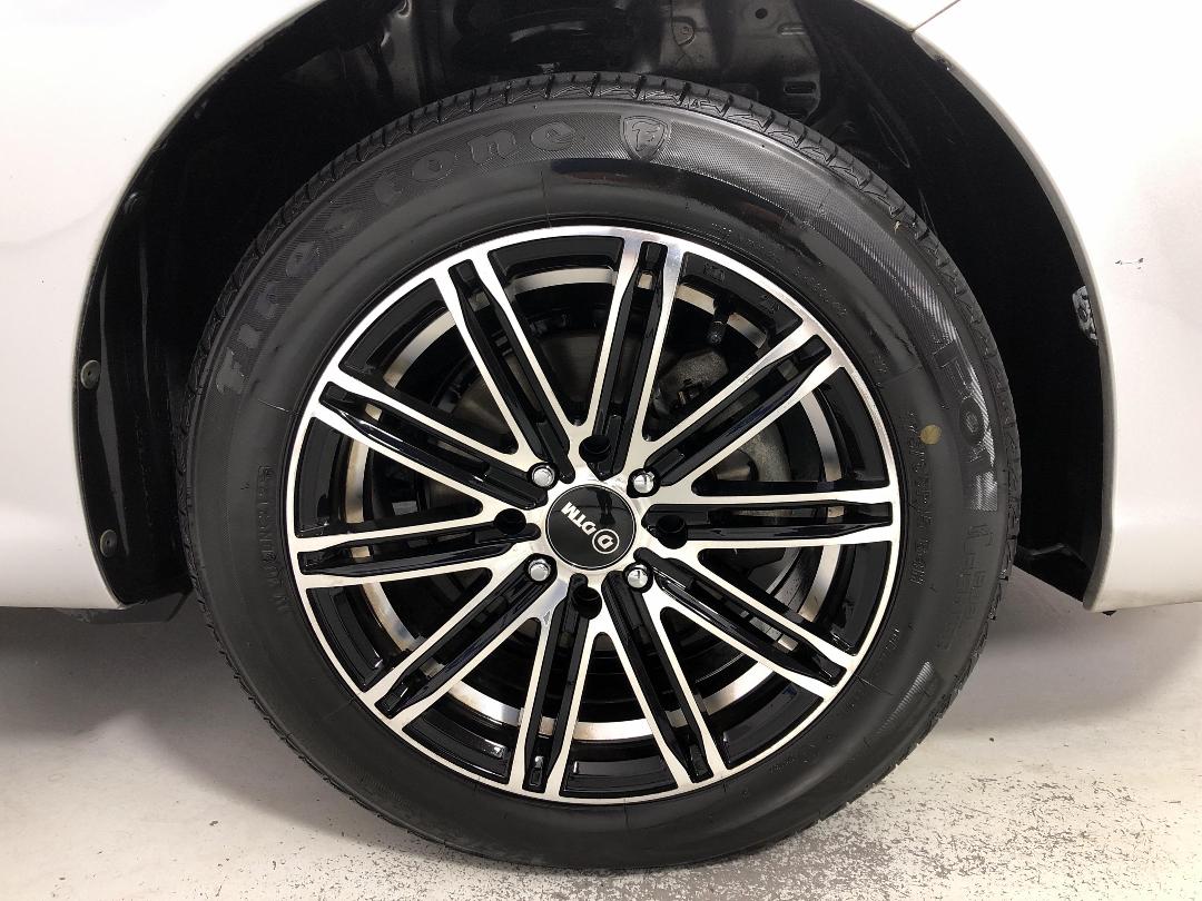 Photo '9' of Toyota Corolla