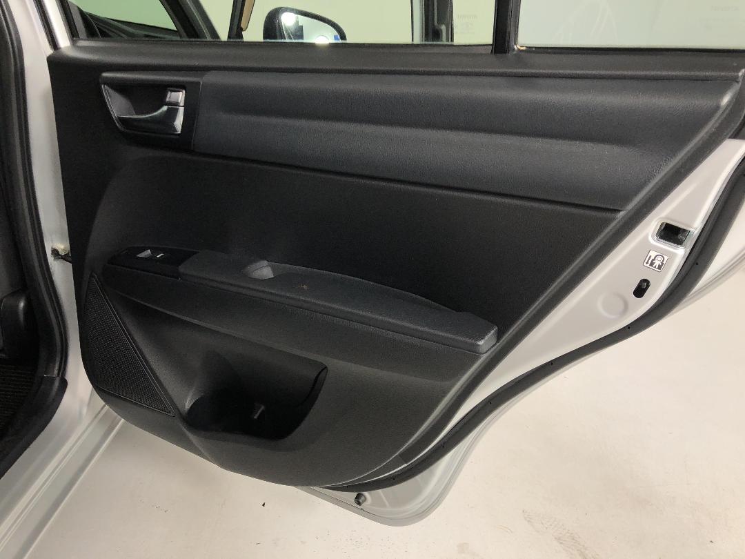 Photo '19' of Toyota Corolla