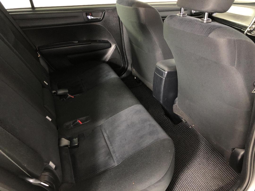 Photo '20' of Toyota Corolla