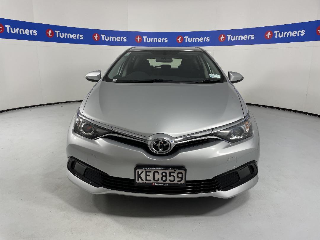 Photo '2' of Toyota Corolla