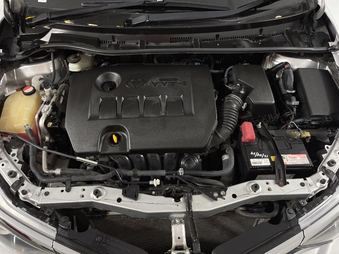 Photo '13' of Toyota Corolla