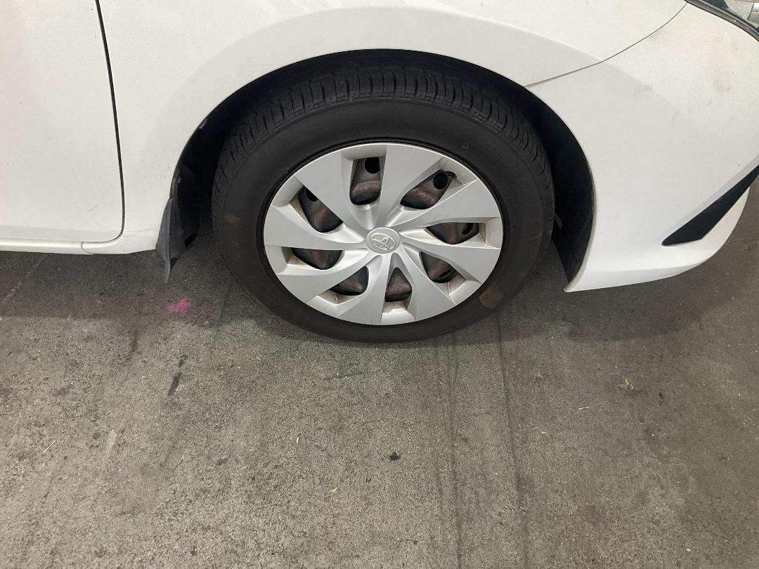 Photo '2' of Toyota Corolla GX