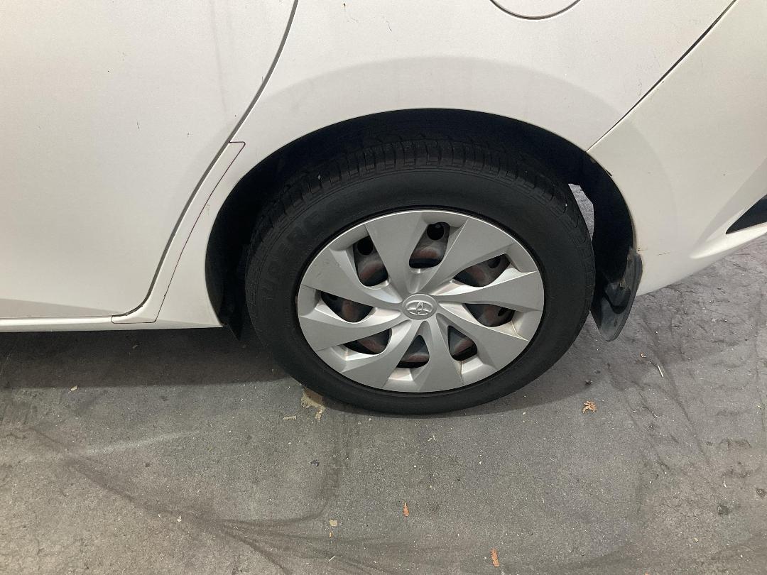 Photo '11' of Toyota Corolla GX