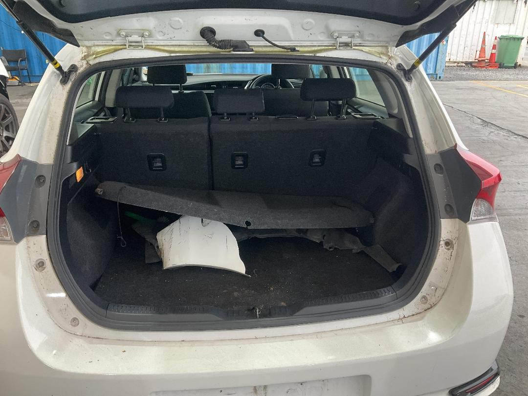 Photo '15' of Toyota Corolla GX