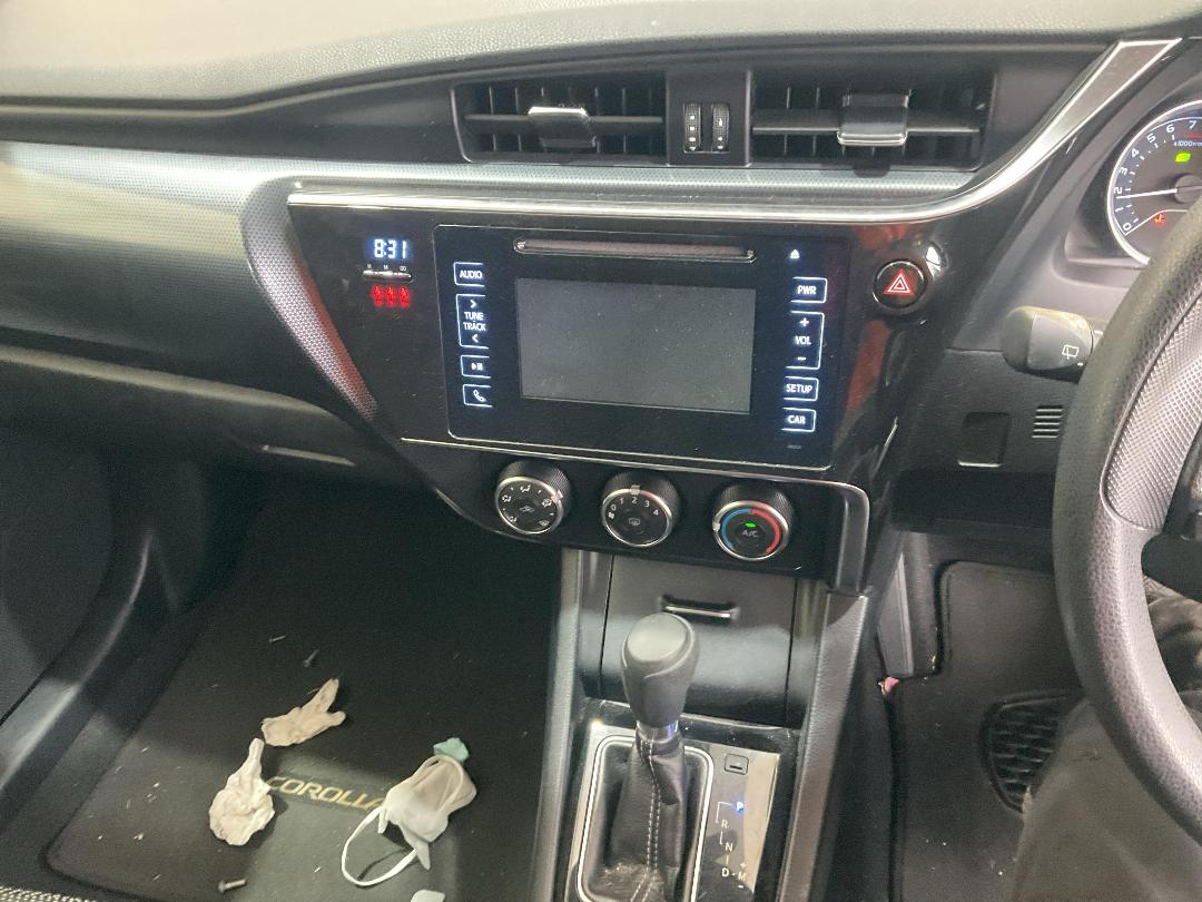 Photo '21' of Toyota Corolla GX