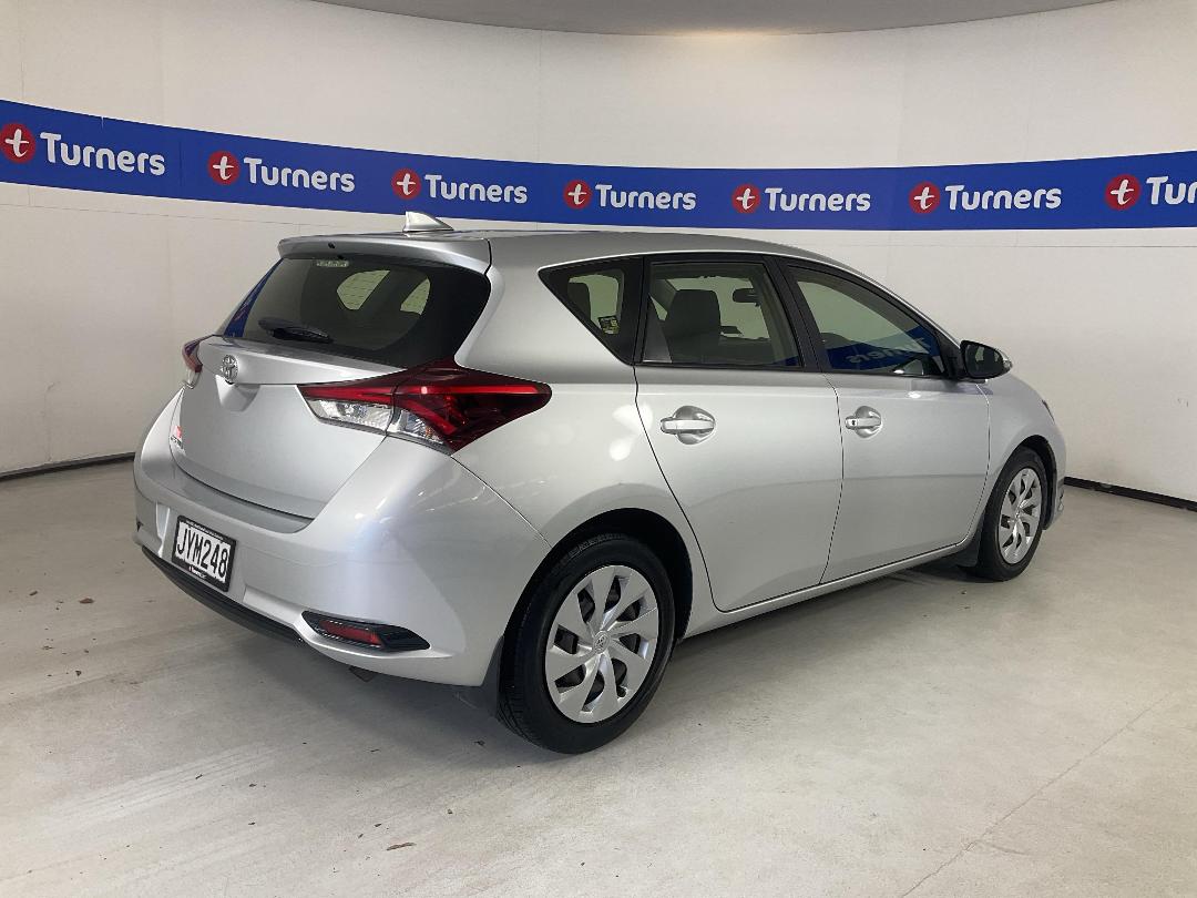 Photo '7' of Toyota Corolla Photo '7' of Toyota Corolla