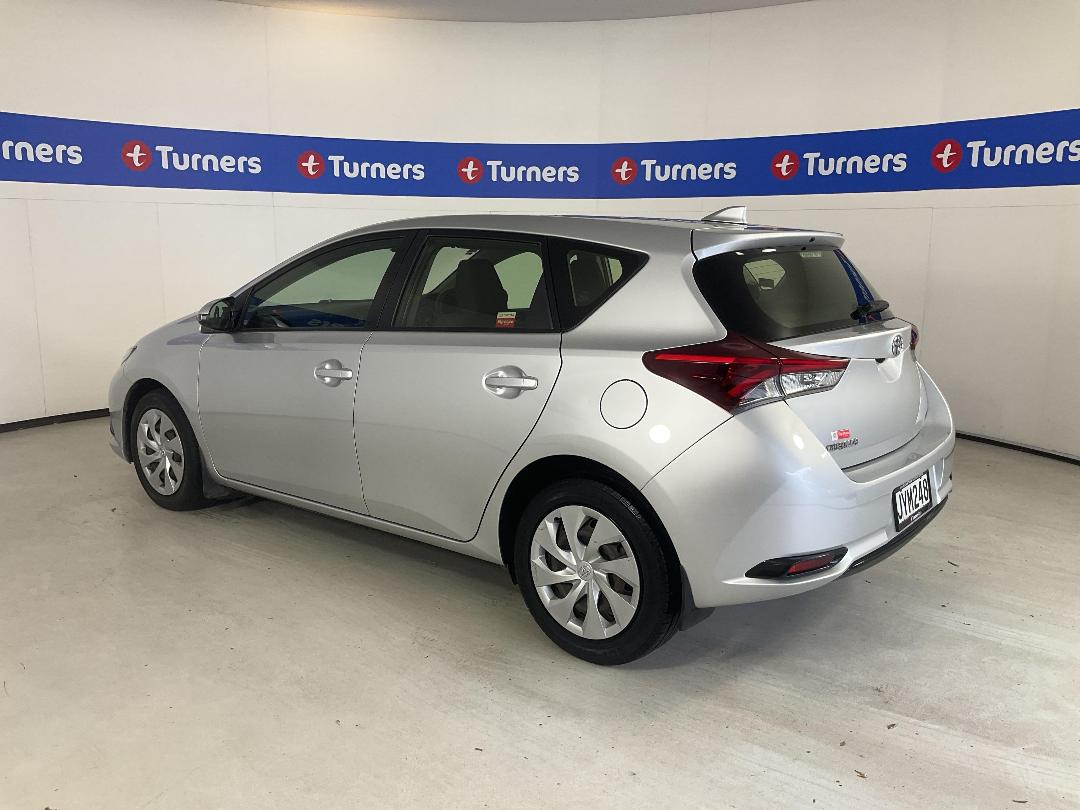 Photo '5' of Toyota Corolla Photo '5' of Toyota Corolla