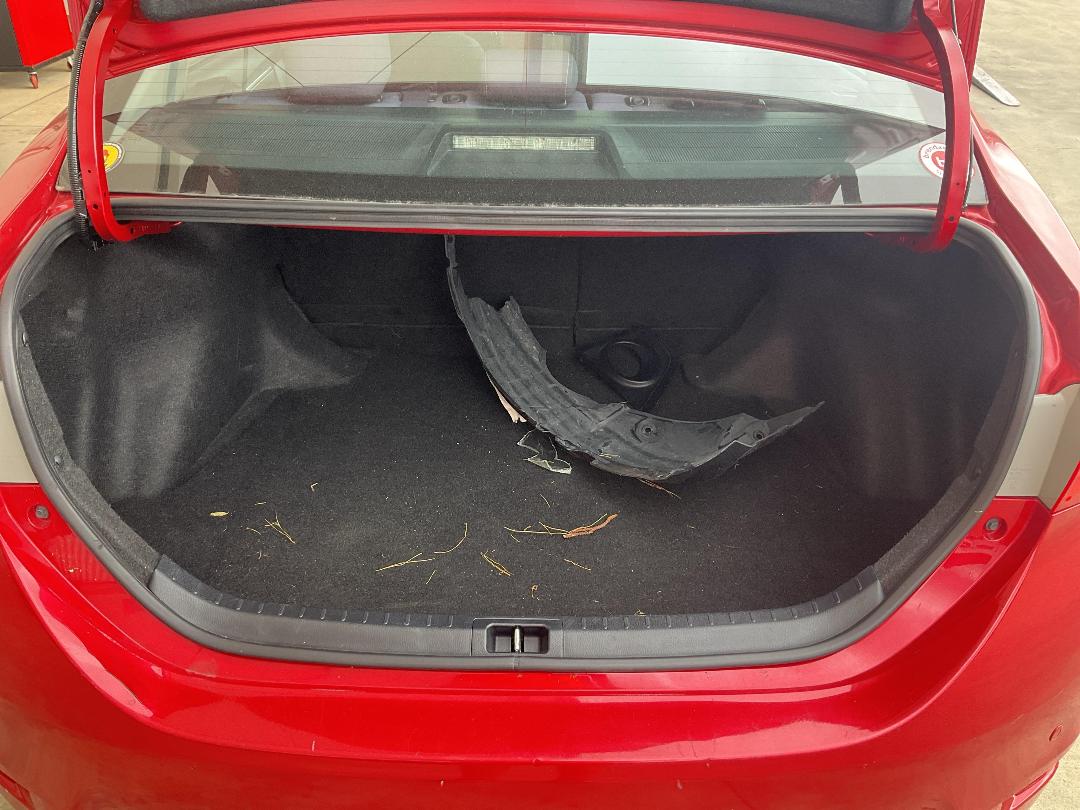 Photo '11' of Toyota Corolla GLX