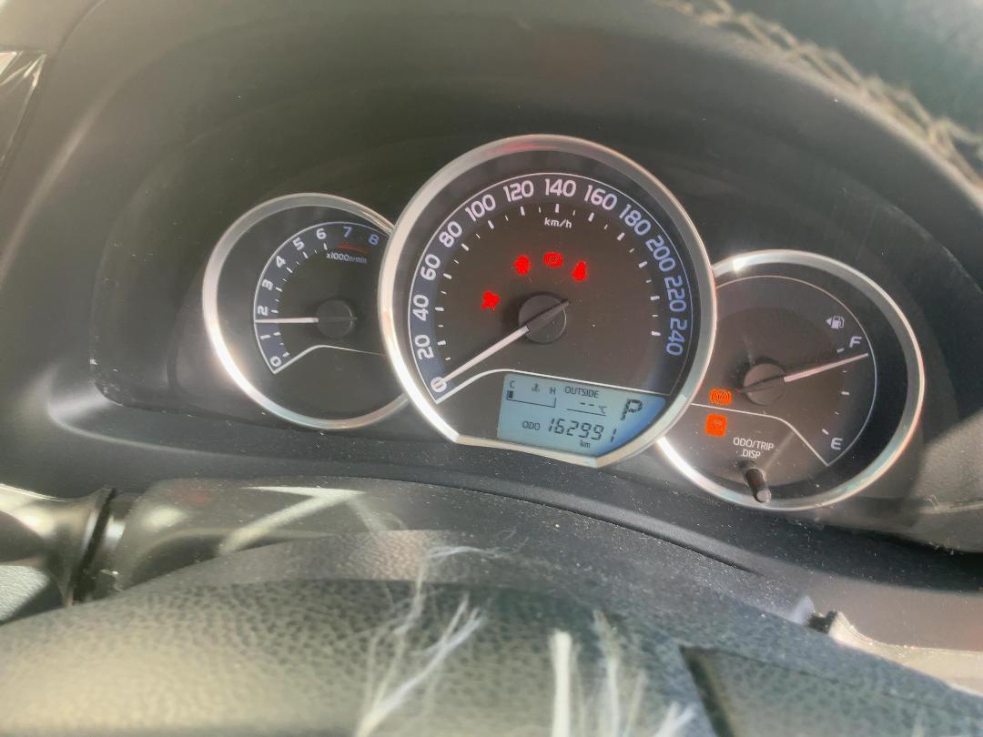 Photo '22' of Toyota Corolla GX