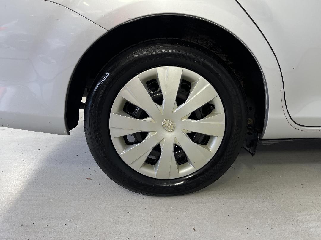 Photo '12' of Toyota Corolla