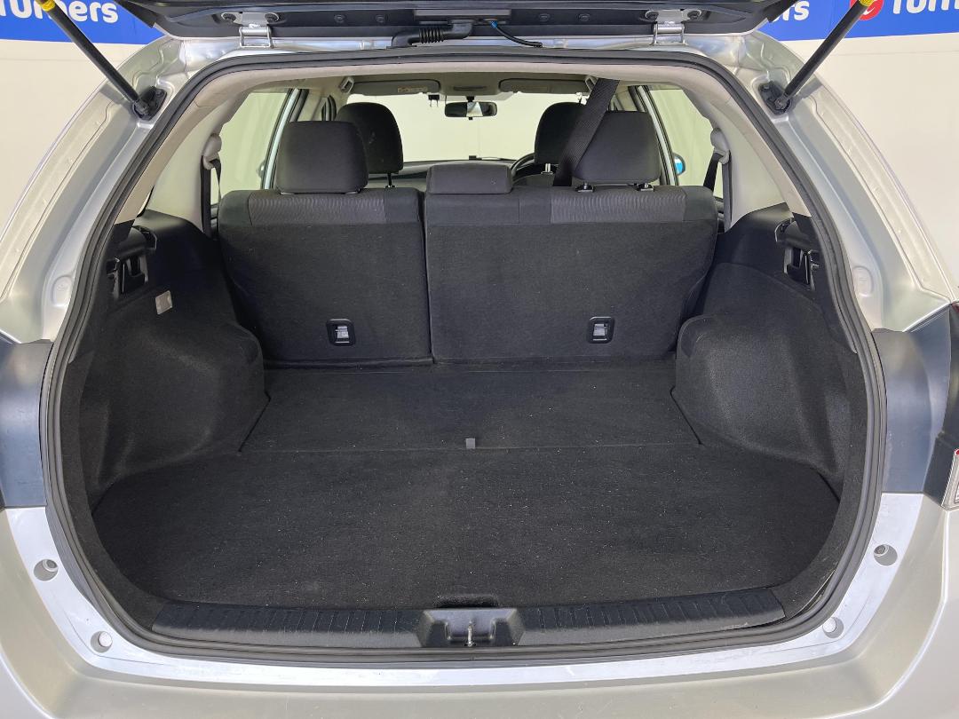 Photo '14' of Toyota Corolla