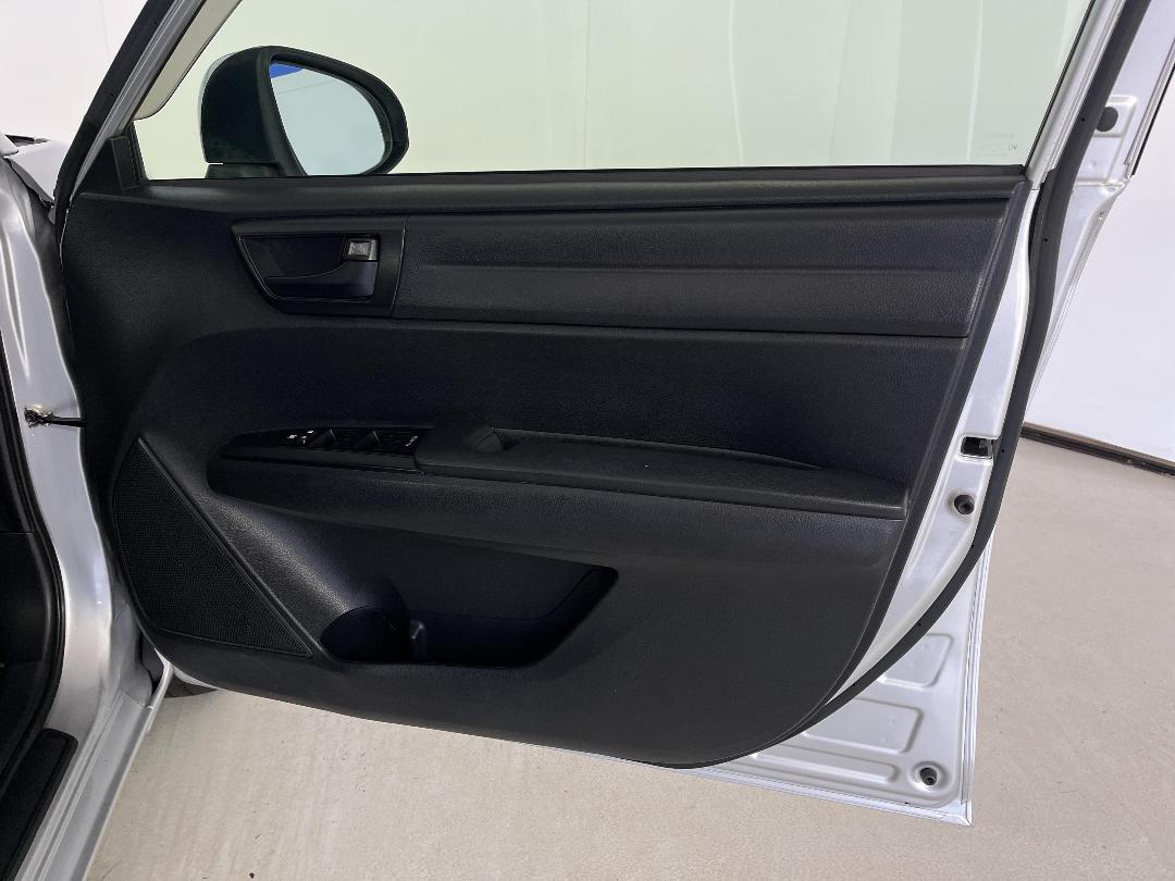 Photo '15' of Toyota Corolla