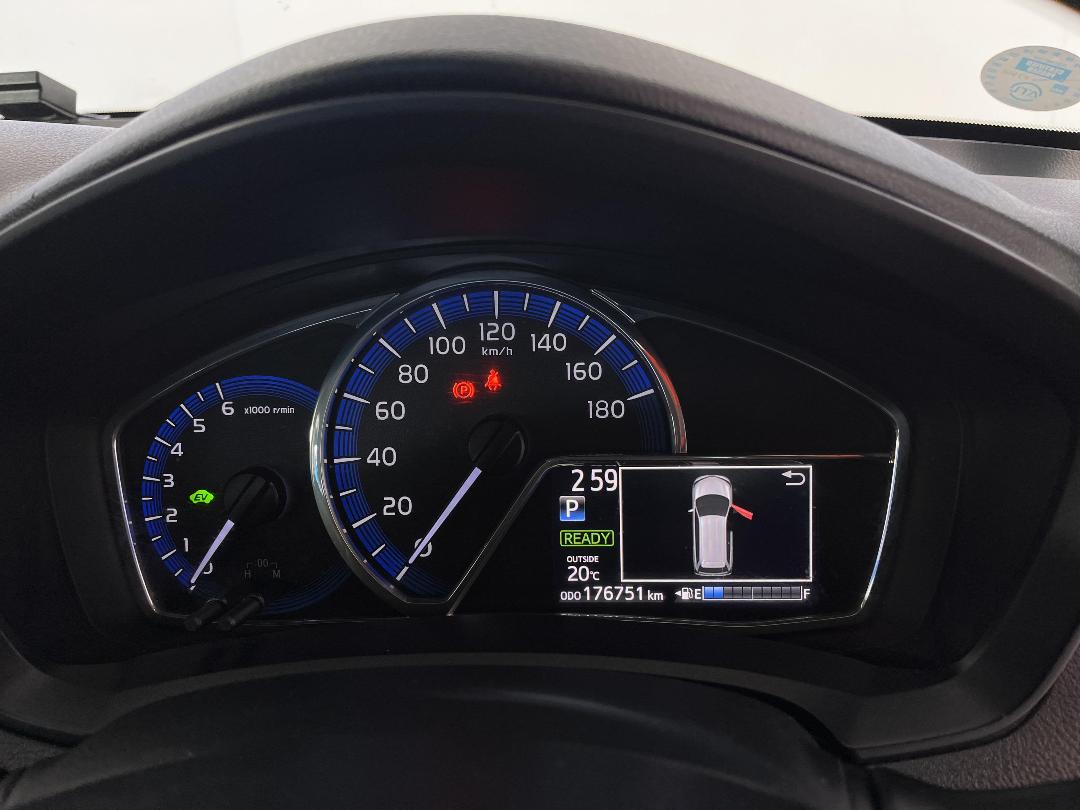 Photo '21' of Toyota Corolla