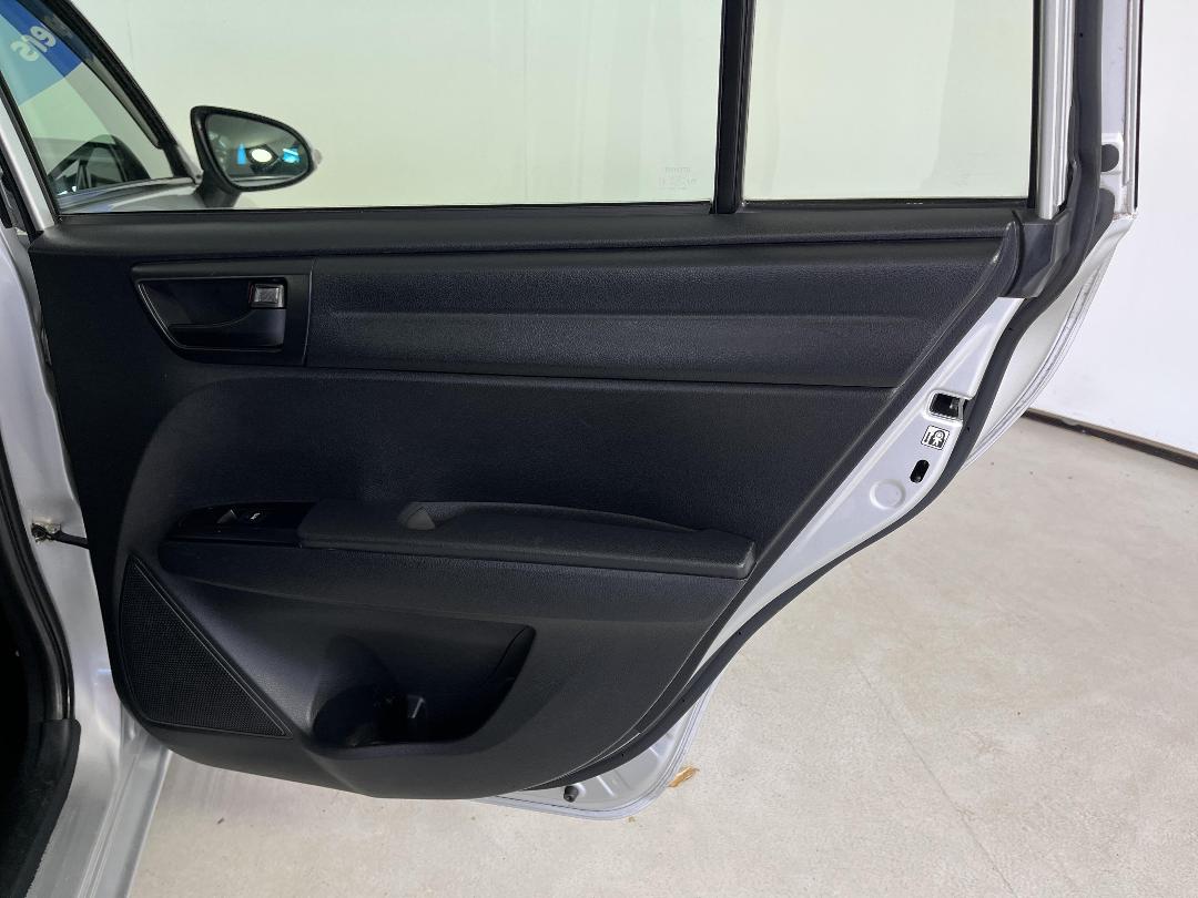 Photo '19' of Toyota Corolla